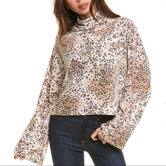New! Leopard Cowl Neck Bell Long Sleeve Blouse Sz S - Picture 7 of 7